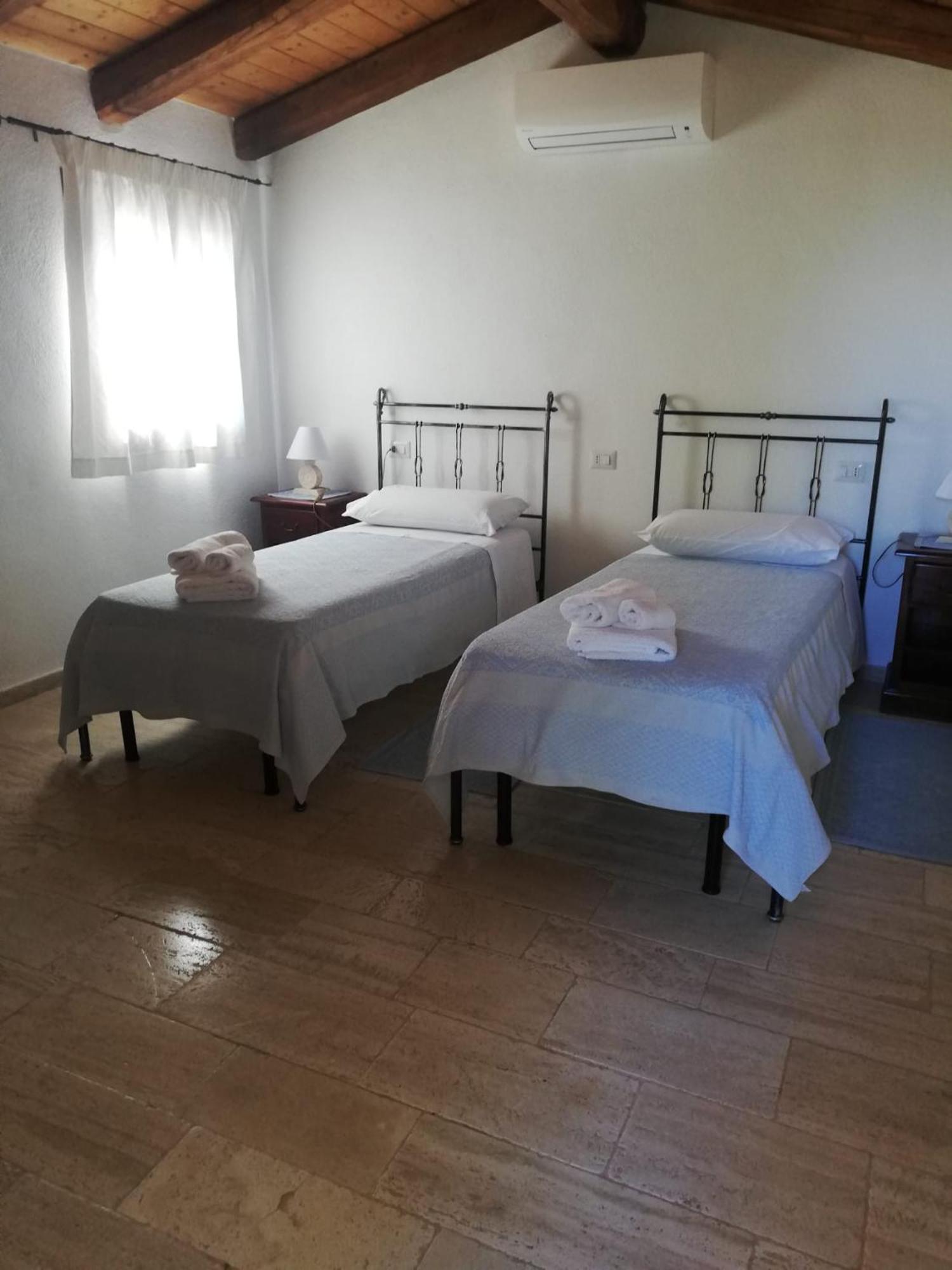 Su Lidone Apartment โอเซียรี ภายนอก รูปภาพ